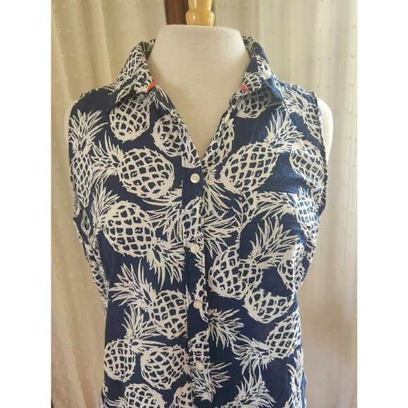 F19 St John's Bay pineapple button up blouse - Picture 3 of 9